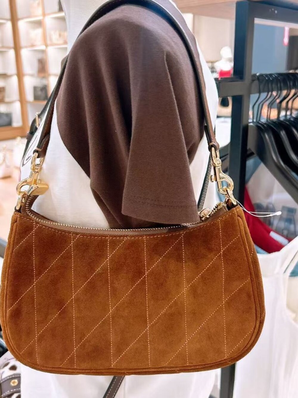 NWT Coach Teri Shoulder Bag With Quilting suede CET35 - Picture 2 of 16